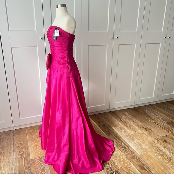 XSCAPE Women’s Women's Pink Bow-trim Ruched Strapless Gown size 4 - Picture 12 of 15